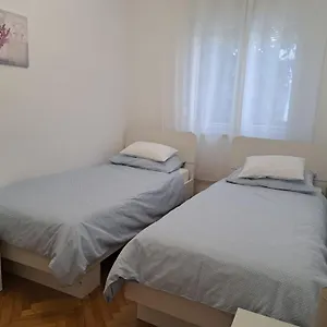 apartments-ani-dramalj.primorje-gorskikotar.com/