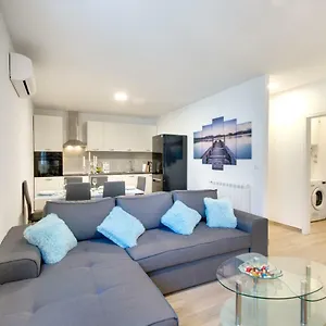apartman-tarniks.primorje-gorskikotar.com/